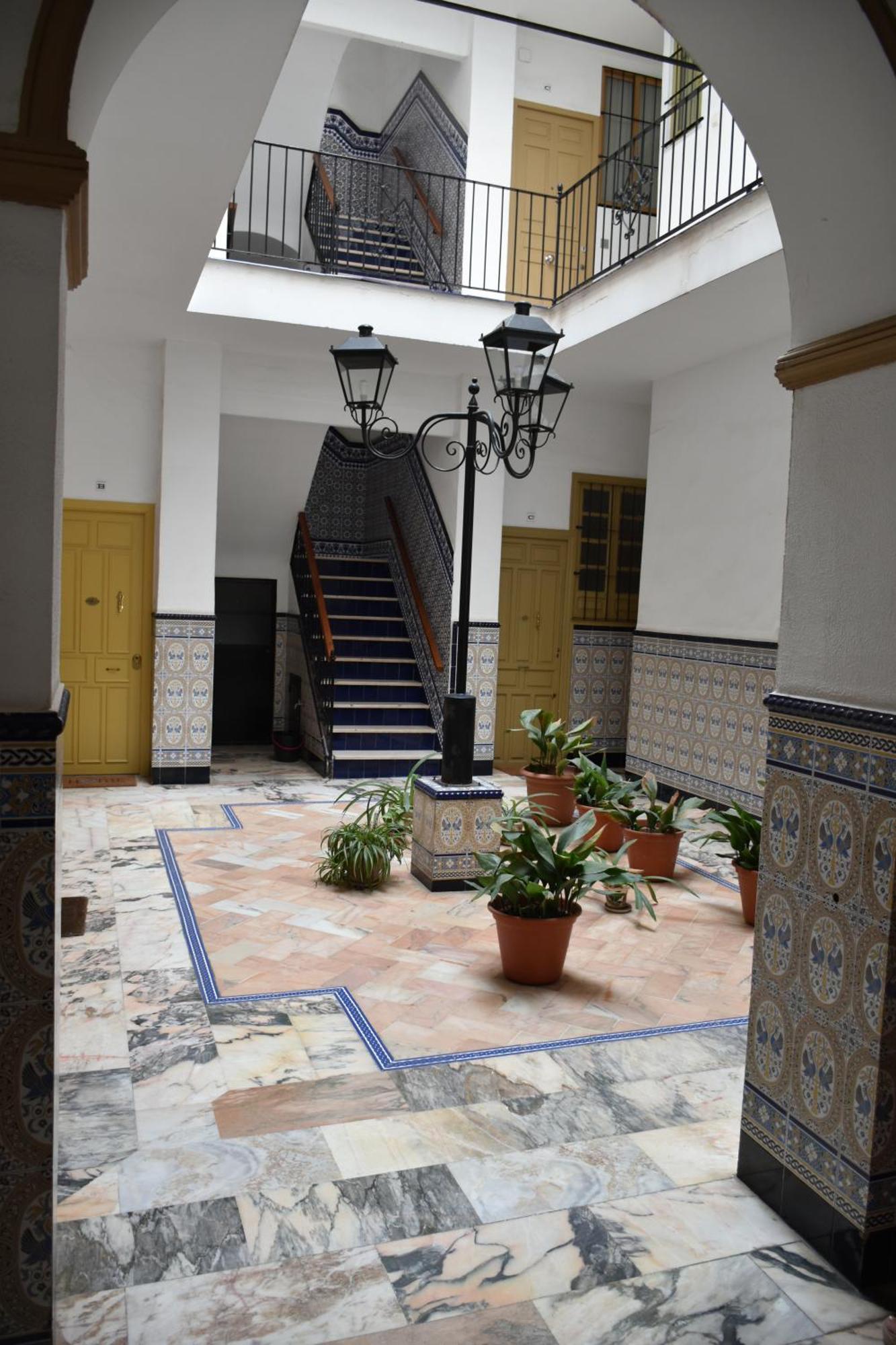 Appartement Puerta Carmona à Séville Extérieur photo