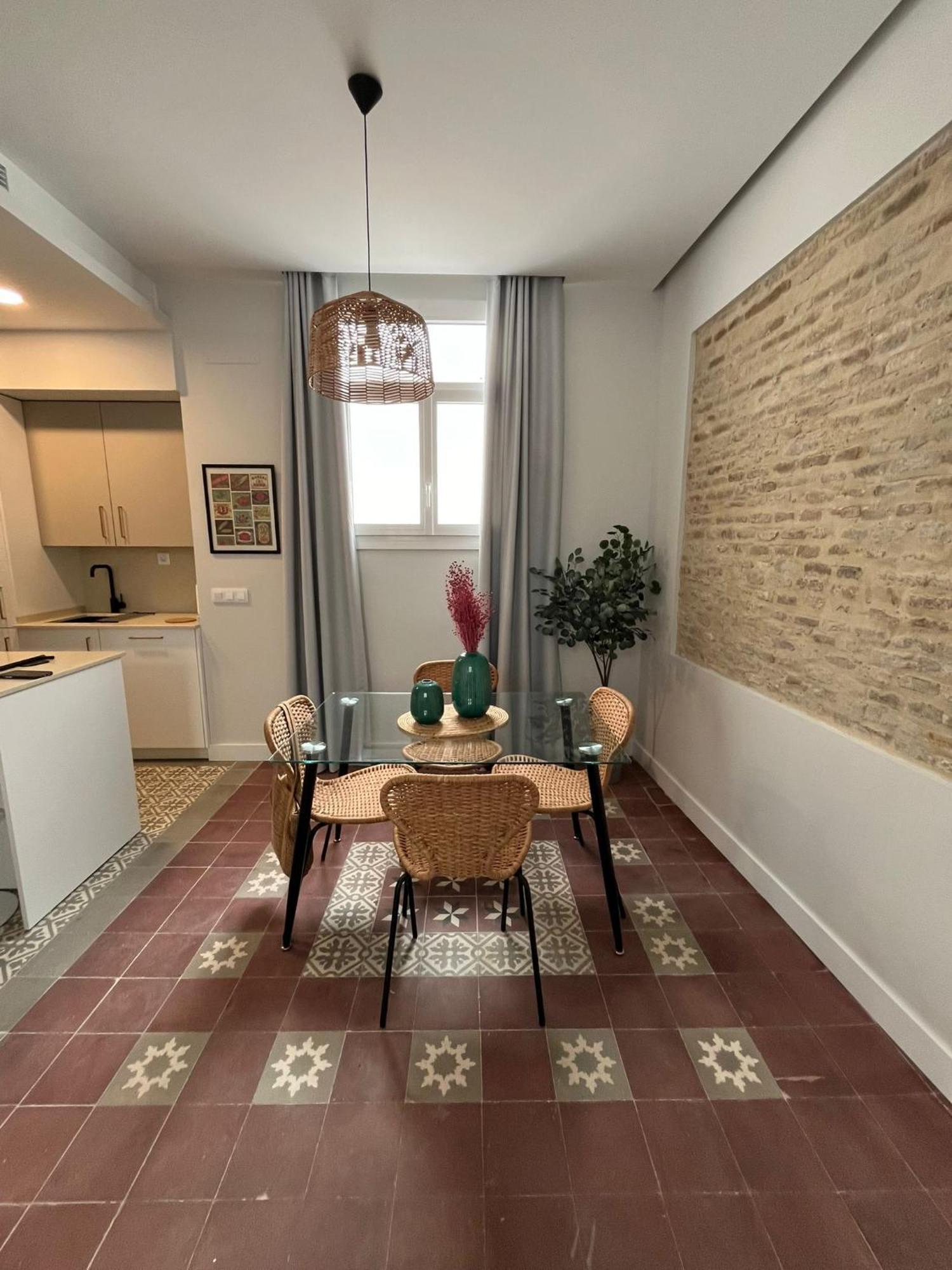 Appartement Puerta Carmona à Séville Extérieur photo